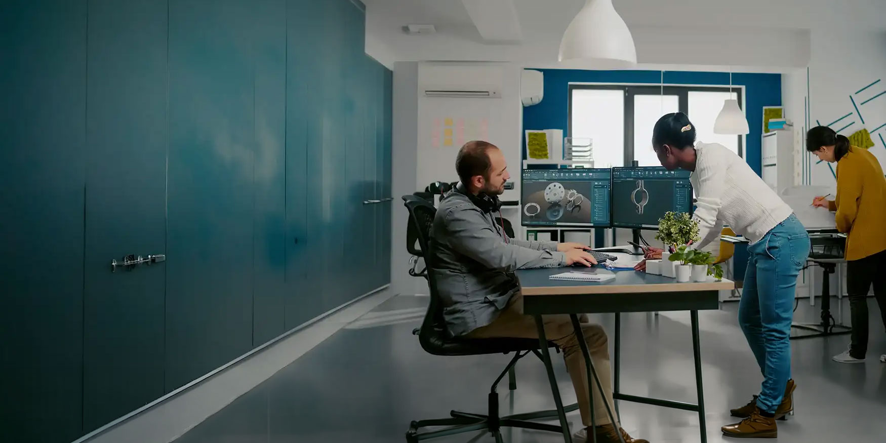 Smart_Products_AI-Augmented-software-engineering_v7_1750x875_1x