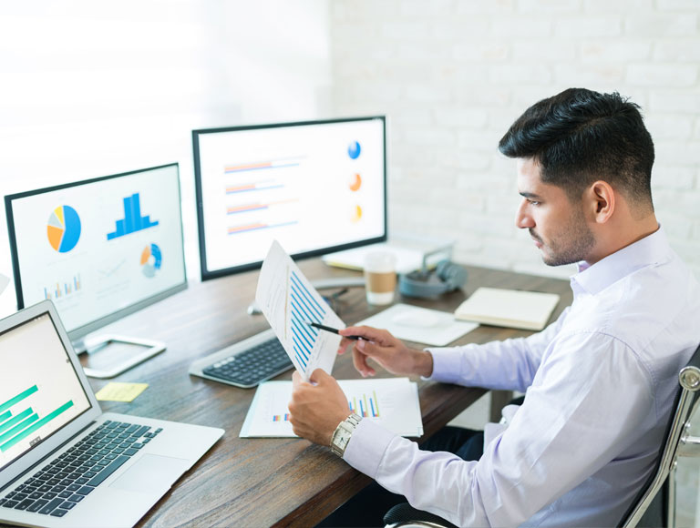 Data Mesh & Fabric Solutions