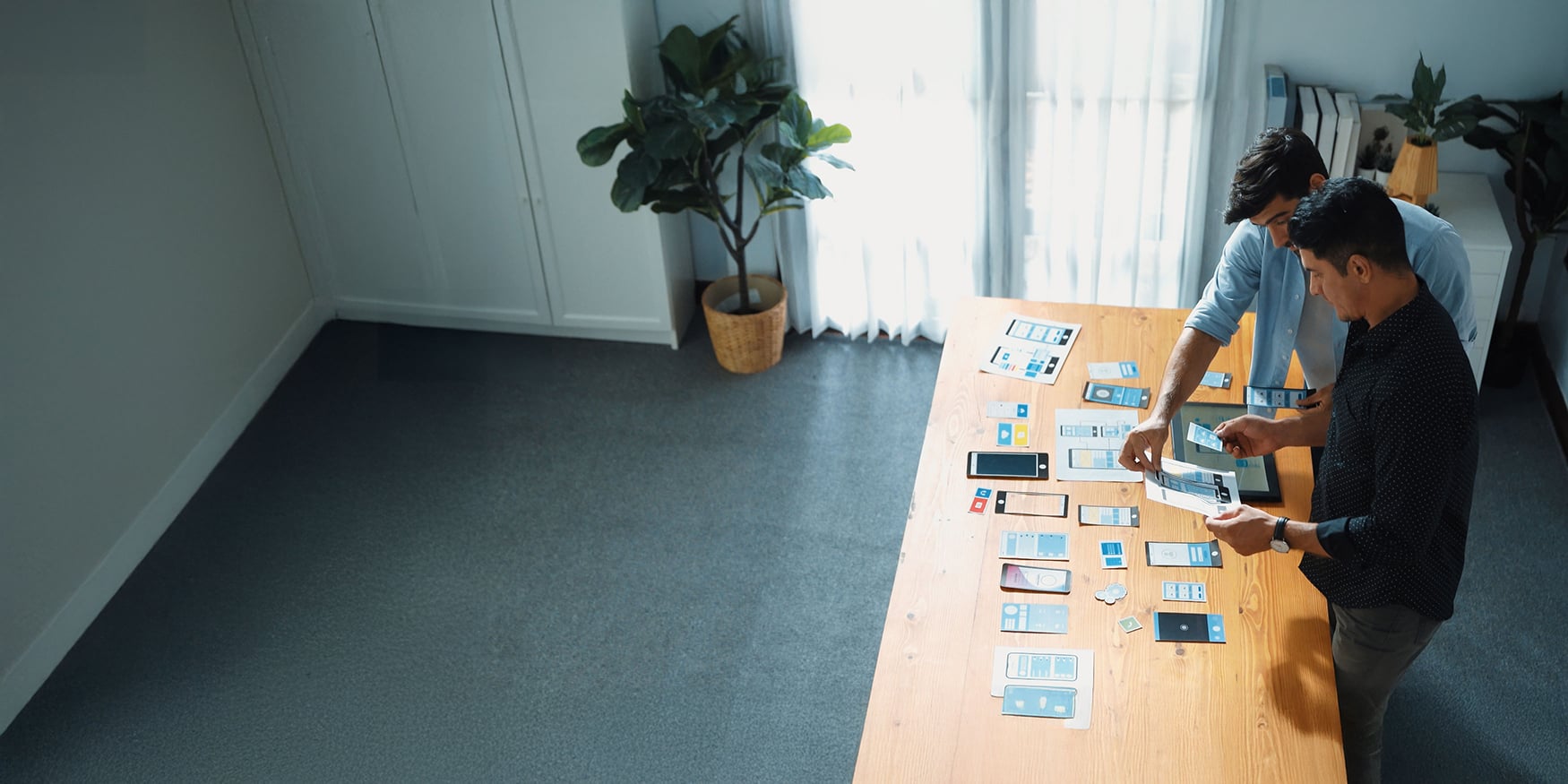 Digital Experience Services for Seamless Customer Journeys